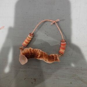 Natural Shell and Bead Bracelet